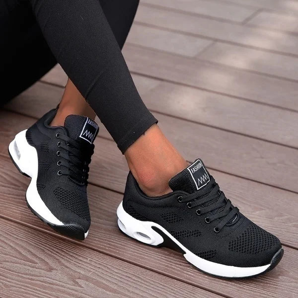 Women Light Weight Sports Shoes